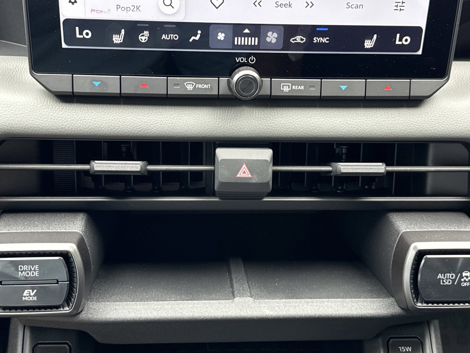 Used 2026 Toyota RAV4 SE w/ Weather Package FWD image 27