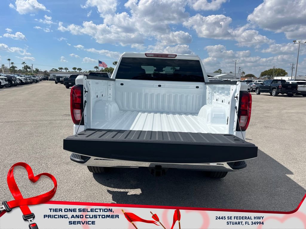 New 2026 GMC Sierra 1500 SLE image 16