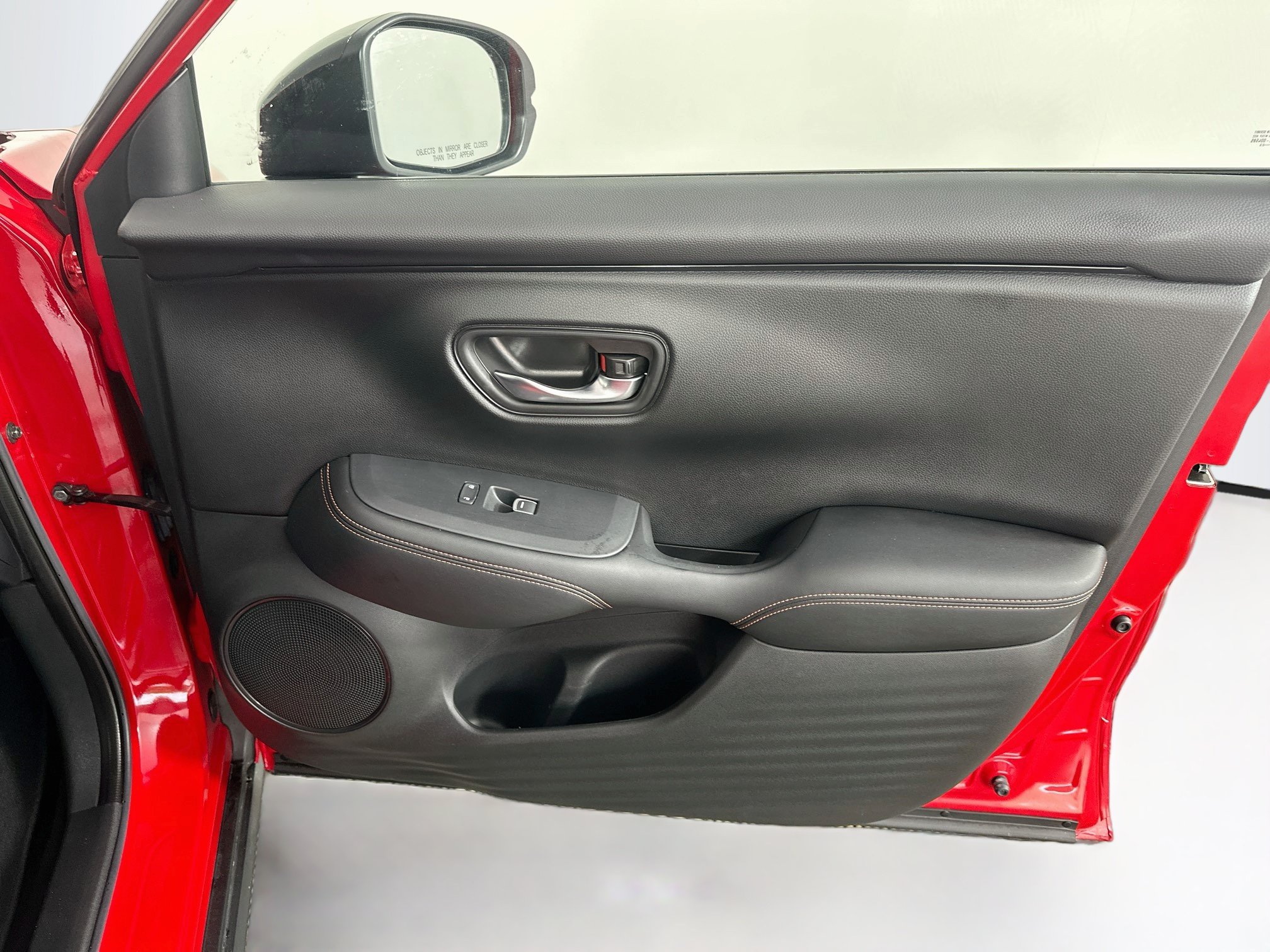 Used 2024 Honda HR-V Sport image 32