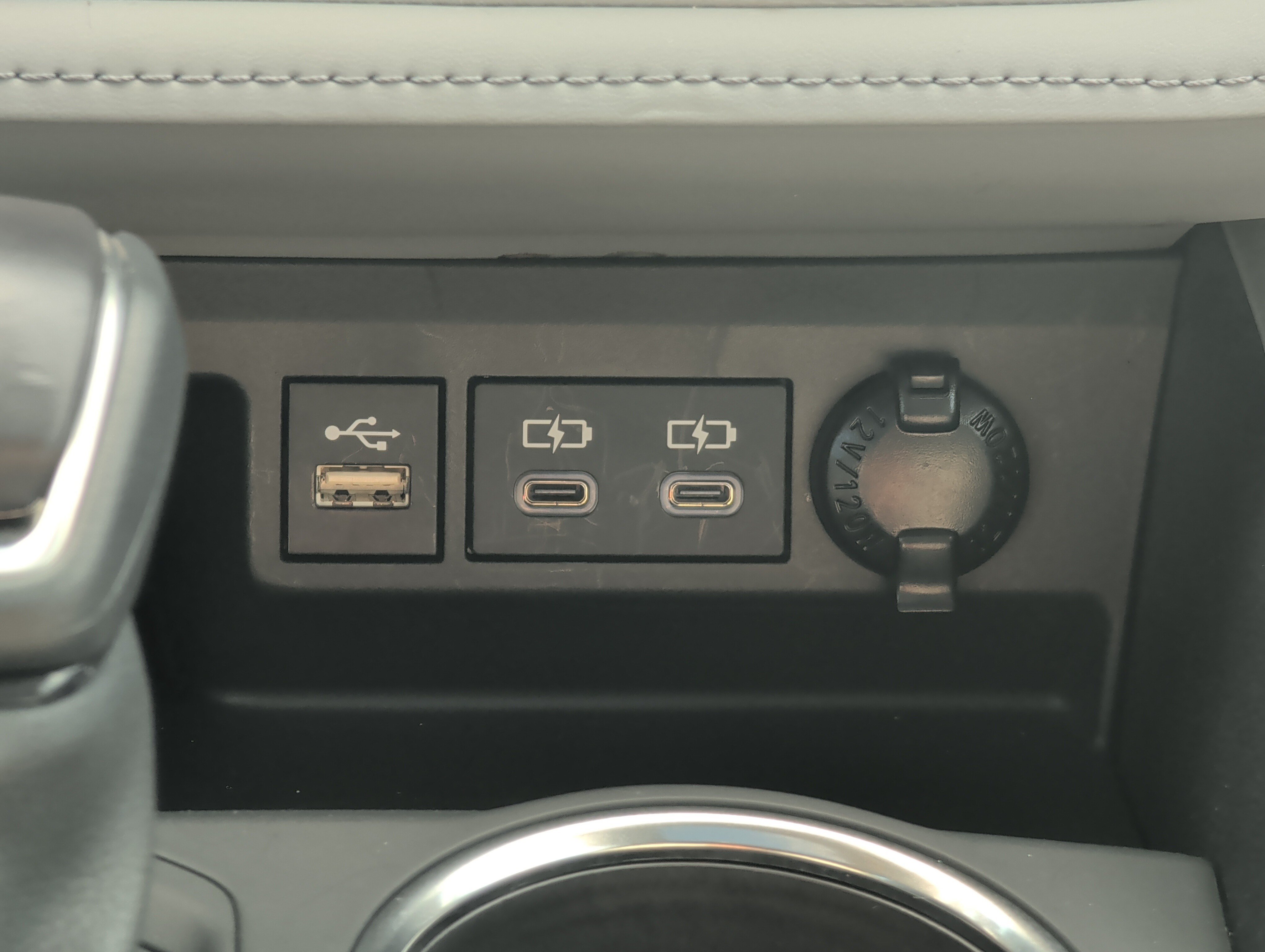 Certified 2026 Toyota Highlander XLE AWD/4WD image 32