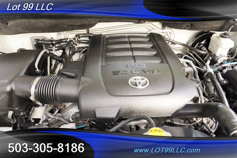 Used 2011 Toyota Sequoia Platinum AWD/4WD image 21