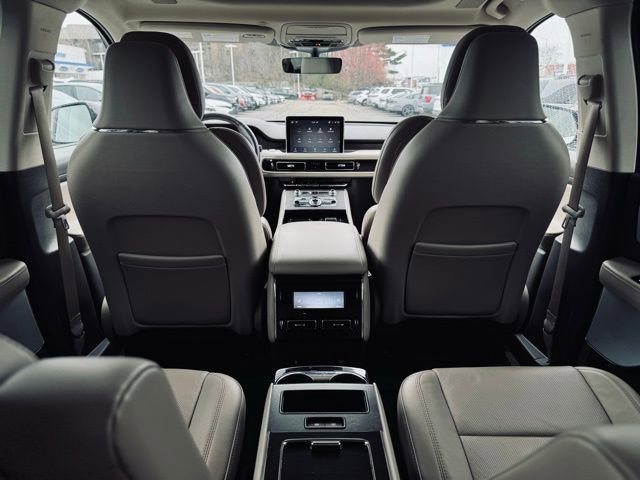 Used 2022 Lincoln Aviator Reserve w/ Equipment Group 201A image 25