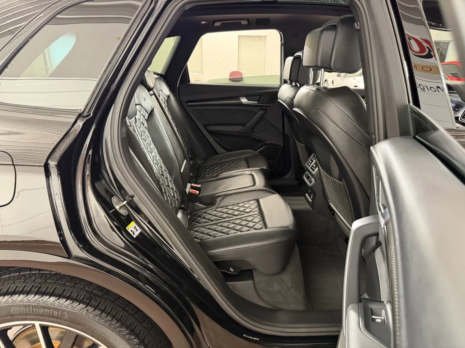 Used 2023 Audi SQ5 Premium Plus w/ Premium Plus Package AWD/4WD image 38