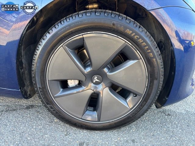 Used 2023 Tesla Model 3 Standard Range image 9