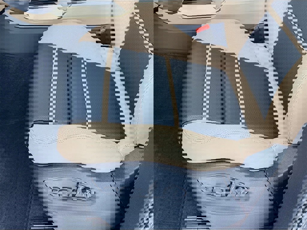 New 2026 Porsche Cayenne image 14