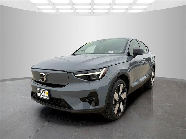 Used 2023 Volvo C40 P8 Recharge Ultimate image 4