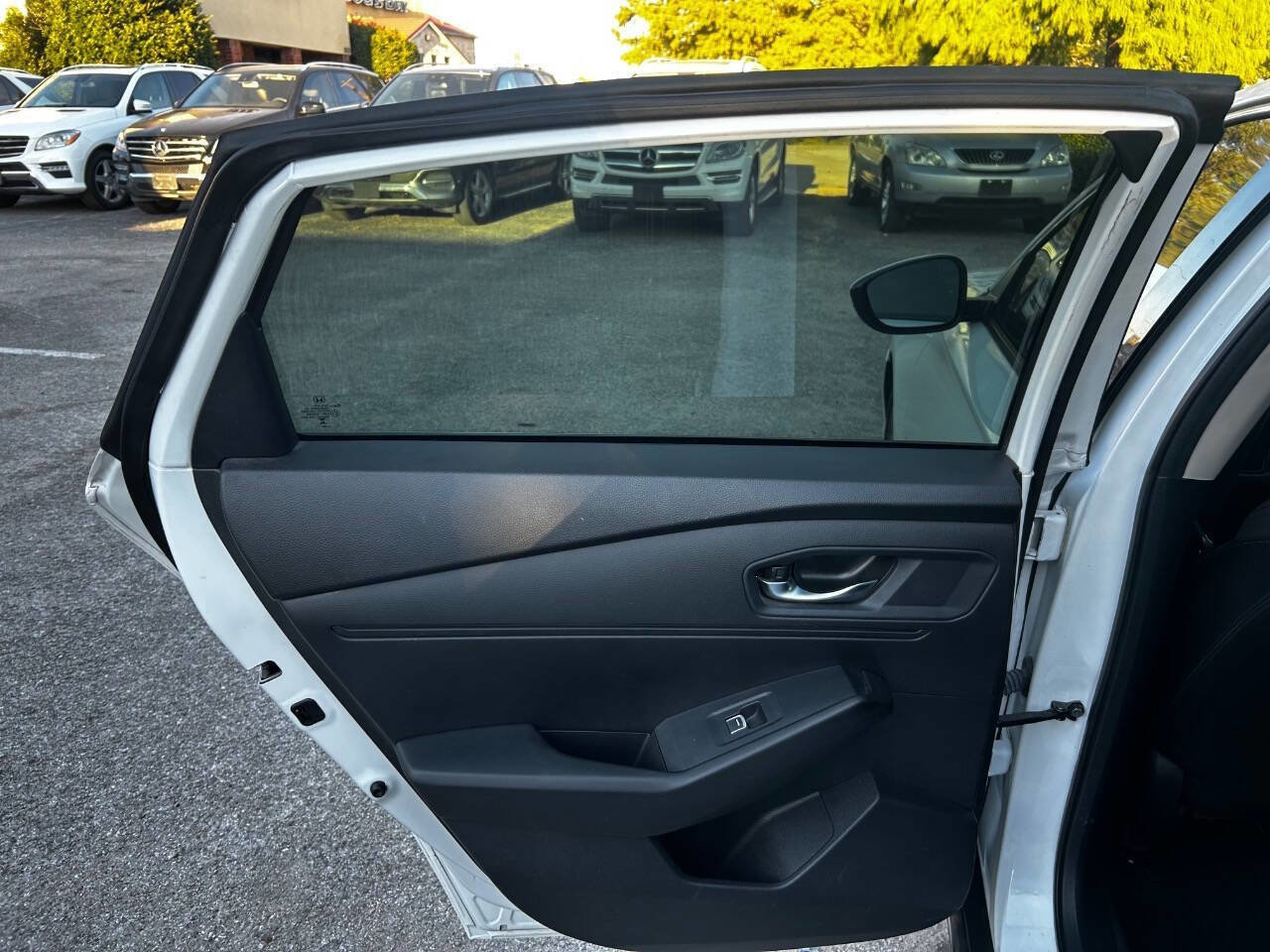 Used 2023 Honda Accord EX image 11