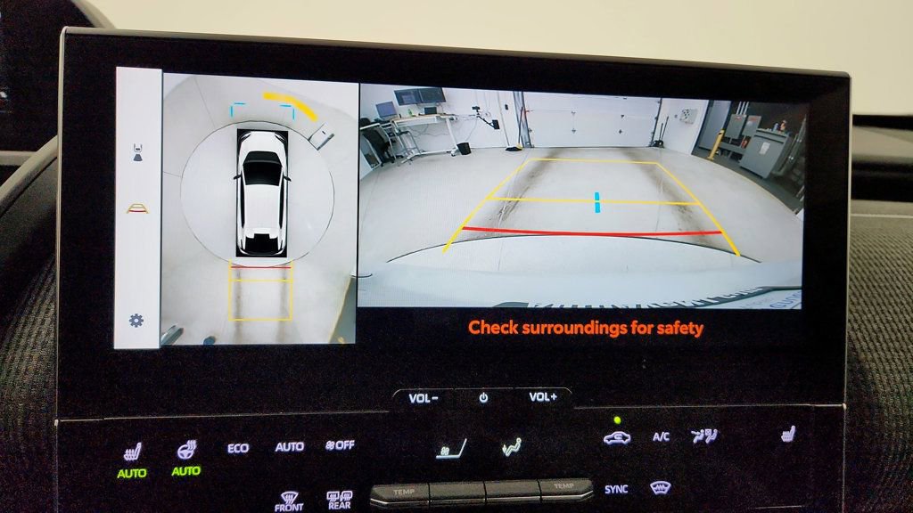 Used 2023 Subaru Solterra AWD image 18