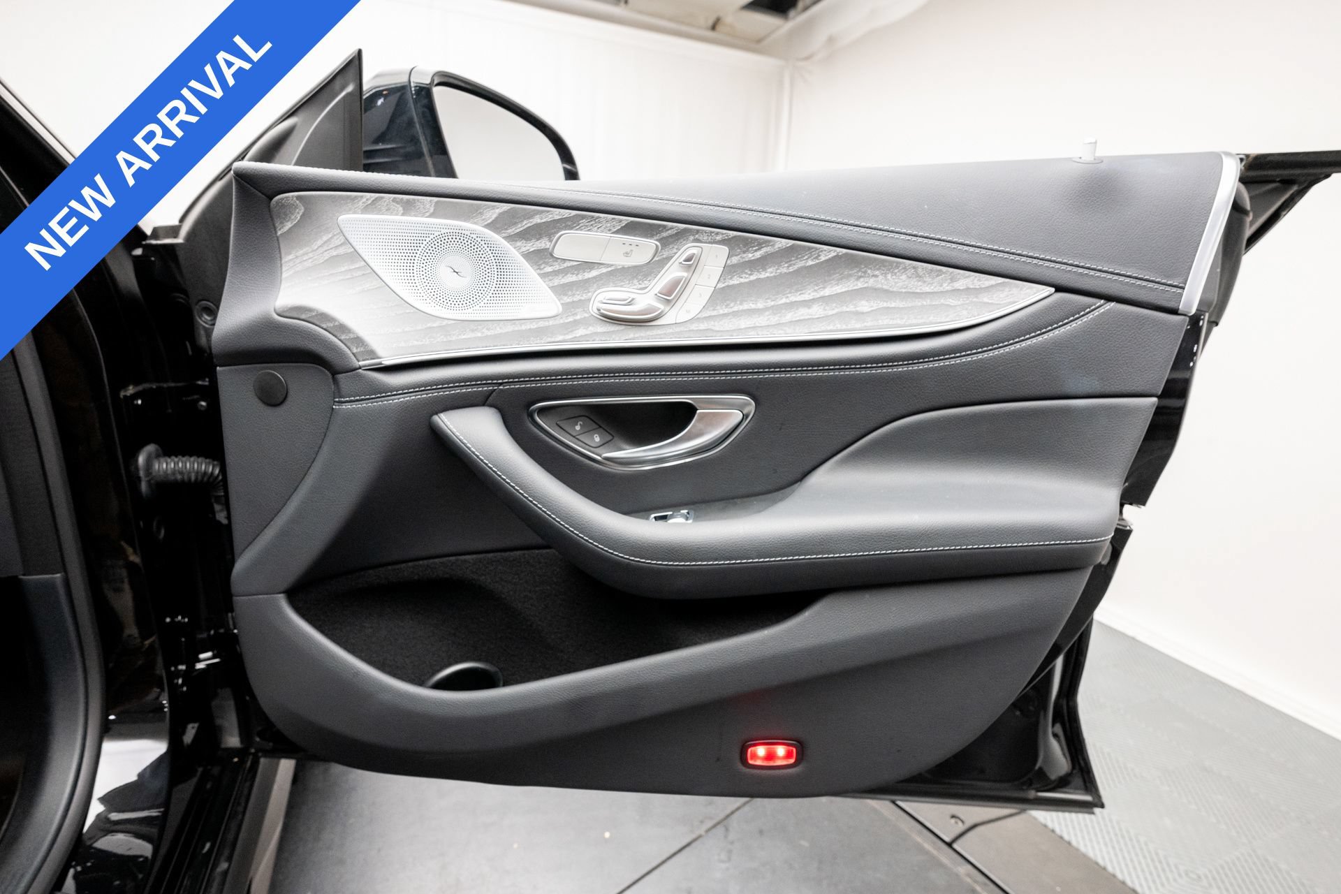 Used 2021 Mercedes-Benz AMG GT 43 image 47