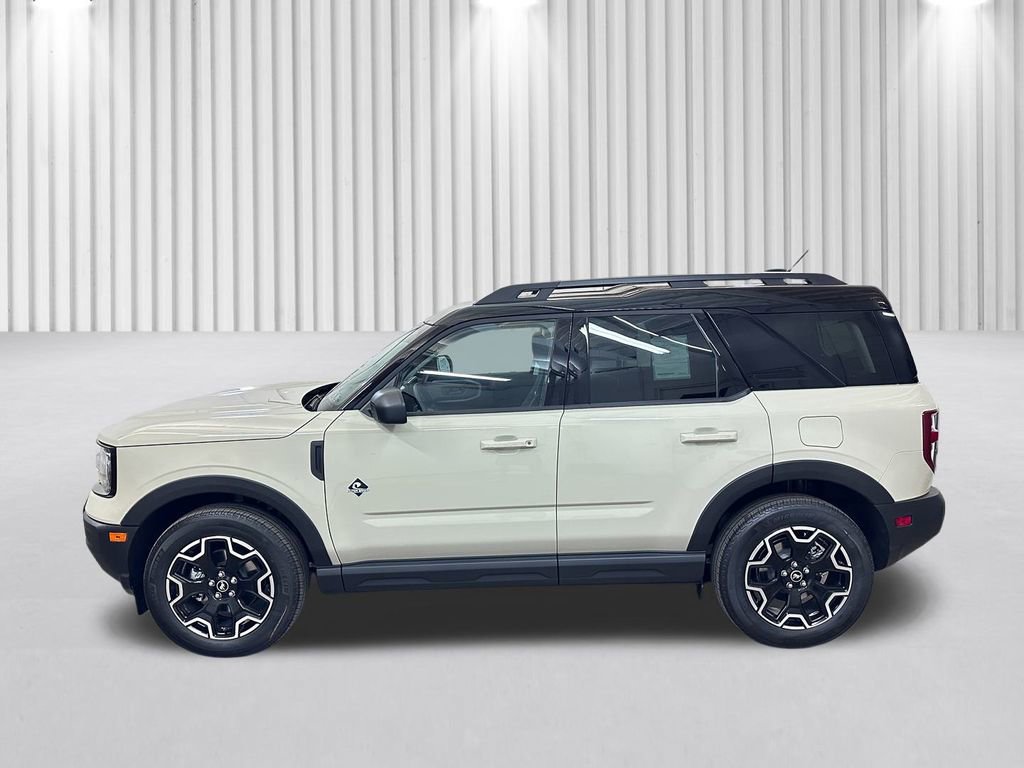 New 2025 Ford Bronco Sport Outer Banks image 8