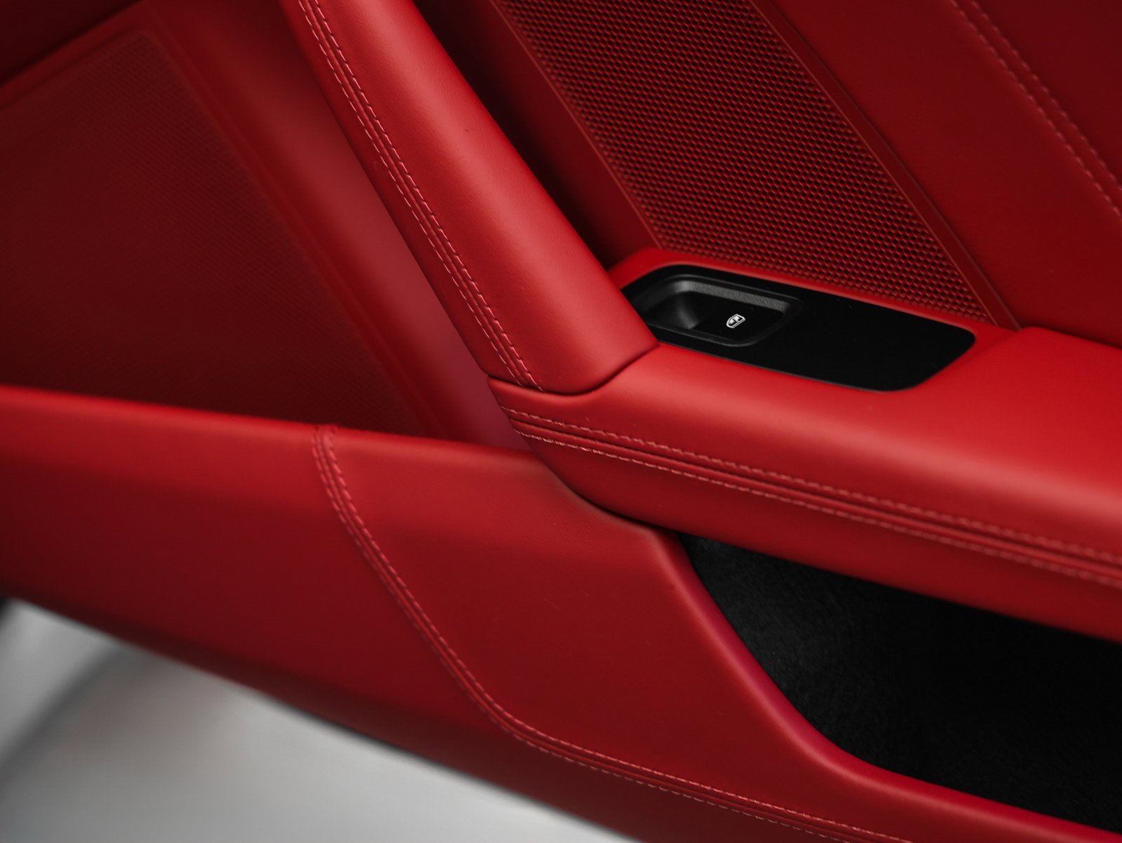 Used 2024 Porsche 911 Carrera GTS image 44