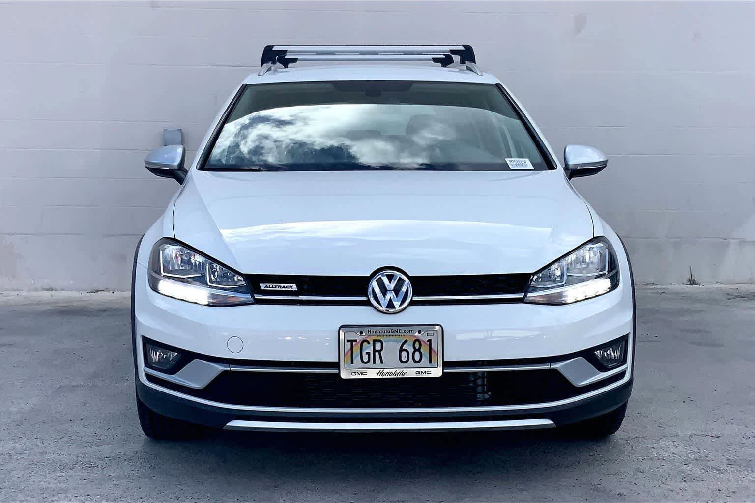 Used 2018 Volkswagen Golf Alltrack S AWD/4WD image 7