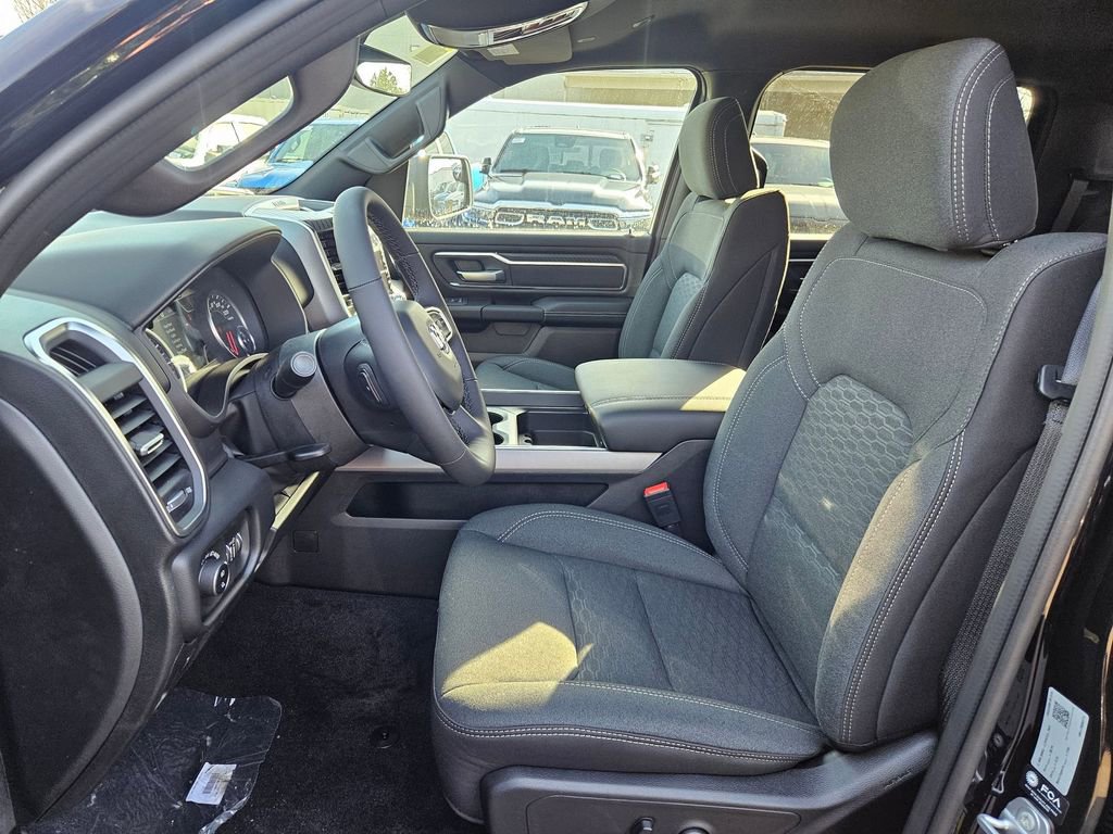 New 2026 RAM 1500 4x4 Crew Cab image 12