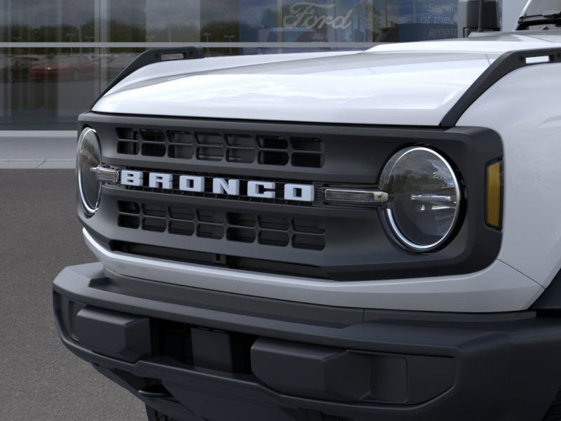 New 2025 Ford Bronco 4-Door image 19