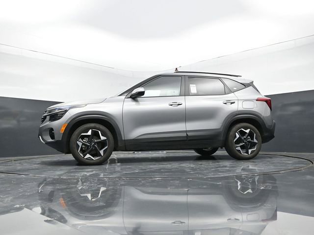 Used 2025 Kia Seltos S FWD image 49