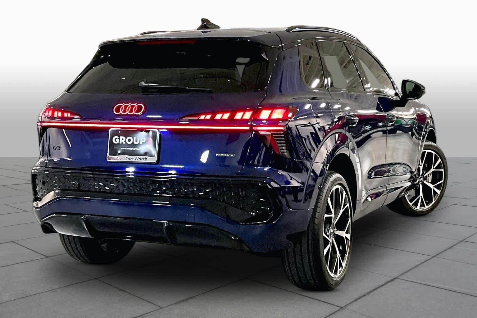 Certified 2026 Audi Q3 quattro 2.0T w/ 20" Wheel Package AWD/4WD image 13
