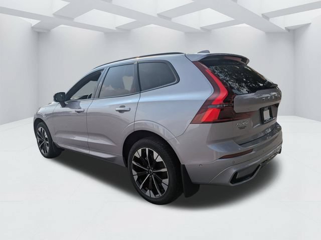 Certified 2026 Volvo XC60 B5 Plus w/ Climate Package AWD/4WD image 7