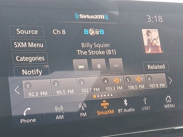 Used 2024 Nissan Armada SL w/ Captain's Chairs Package image 18