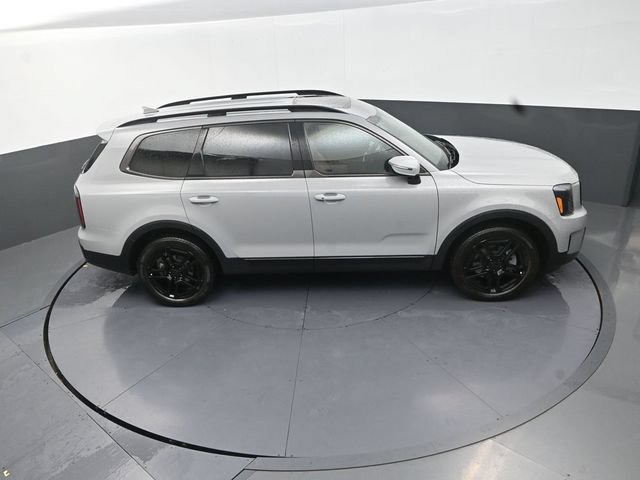 Used 2025 Kia Telluride EX X-Line AWD/4WD image 19