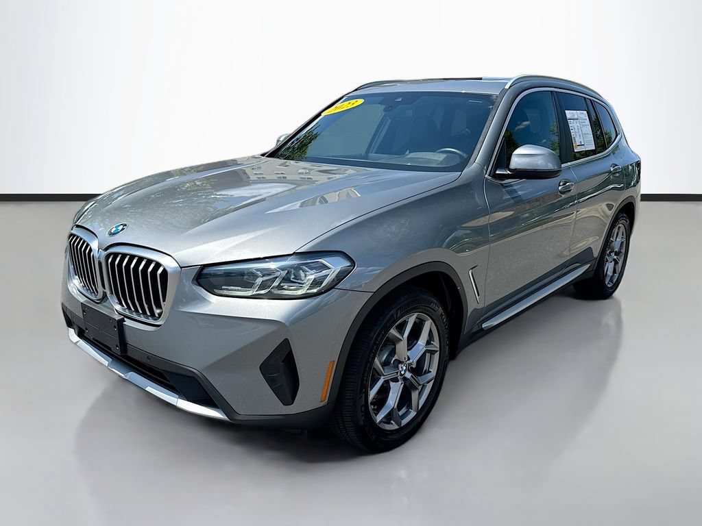 Used 2023 BMW X3 xDrive30i w/ Convenience Package AWD/4WD image 3