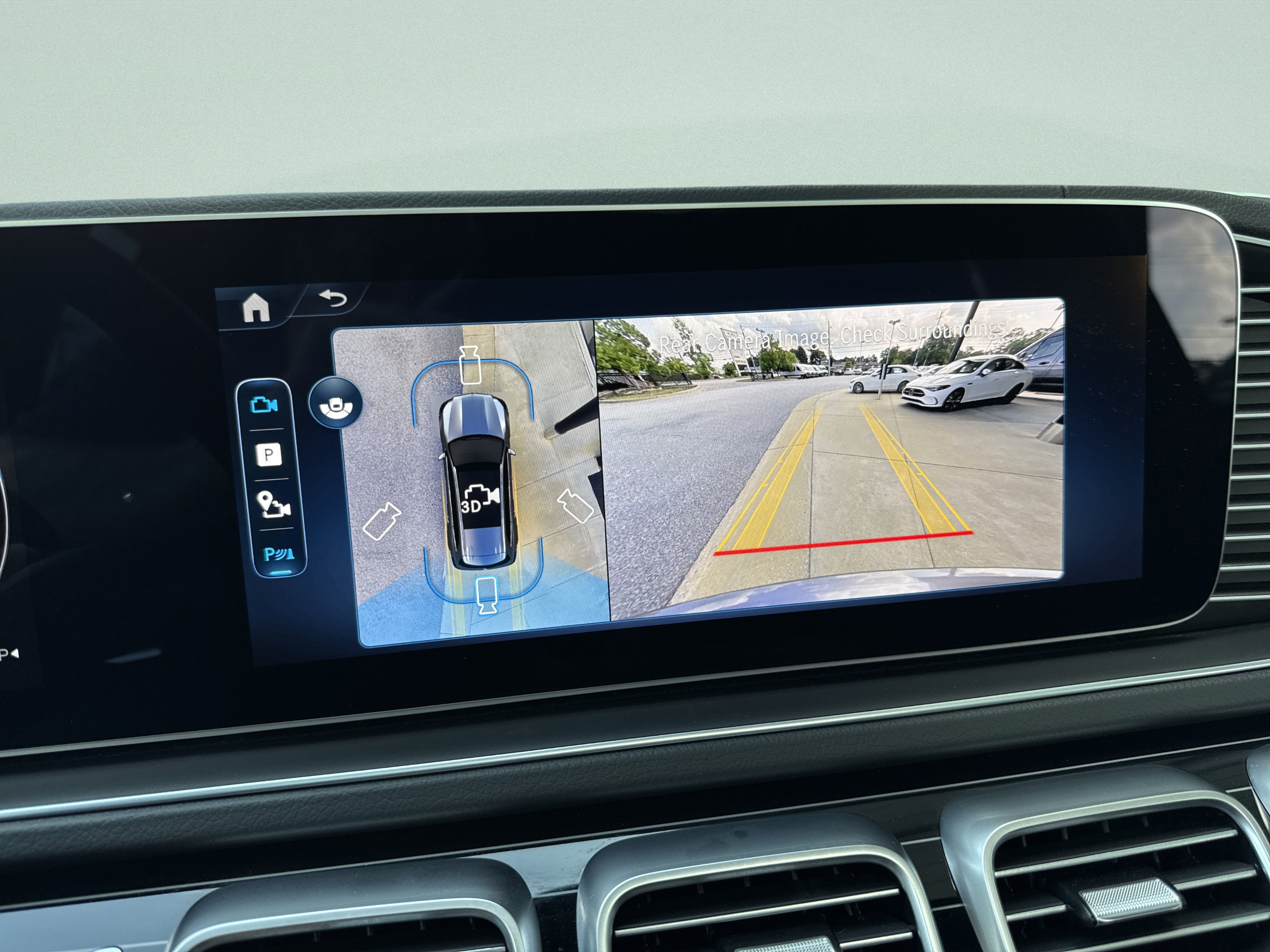 Certified 2025 Mercedes-Benz GLS 450 4MATIC image 43