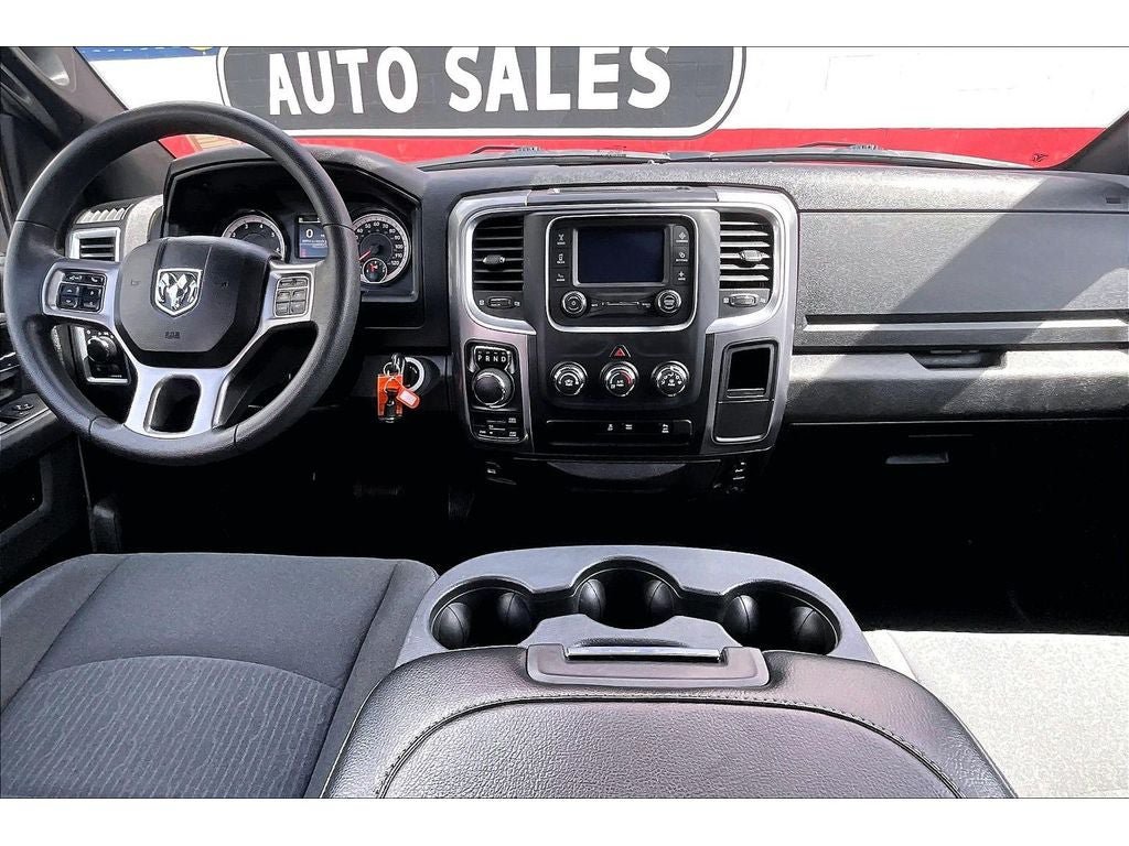 Used 2024 RAM 1500 Classic Warlock AWD/4WD image 16