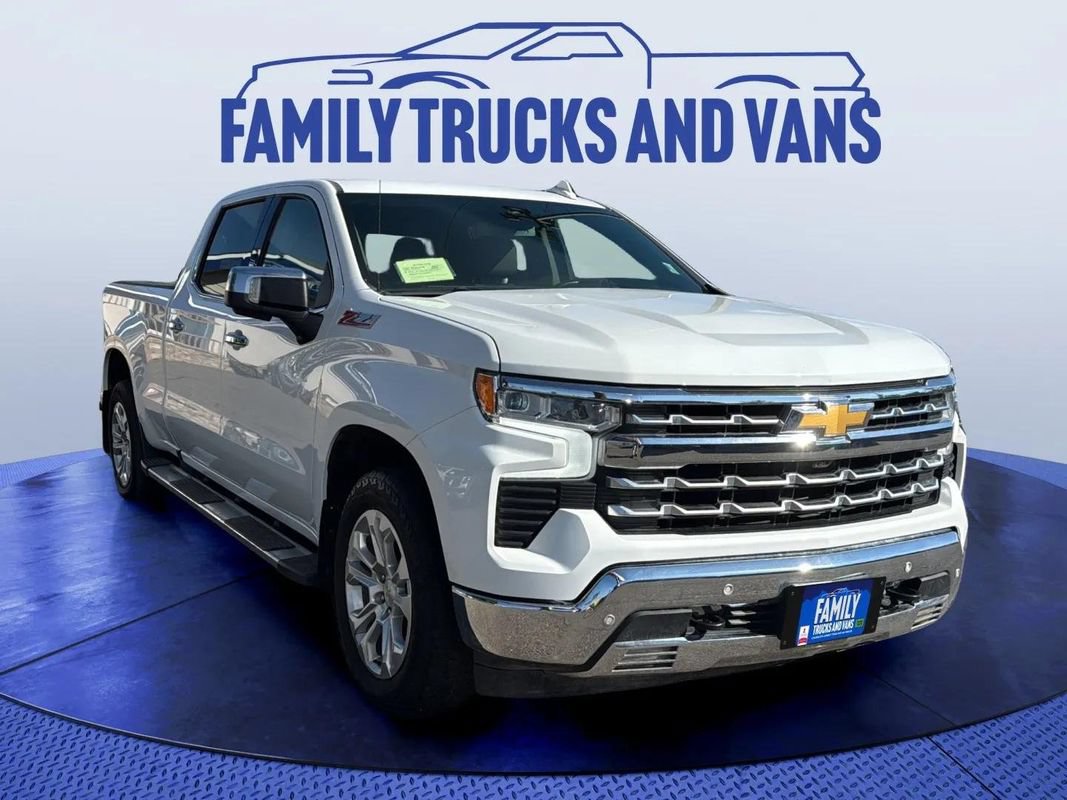 Used 2023 Chevrolet Silverado 1500 LTZ w/ LTZ Convenience Package II AWD/4WD image 7