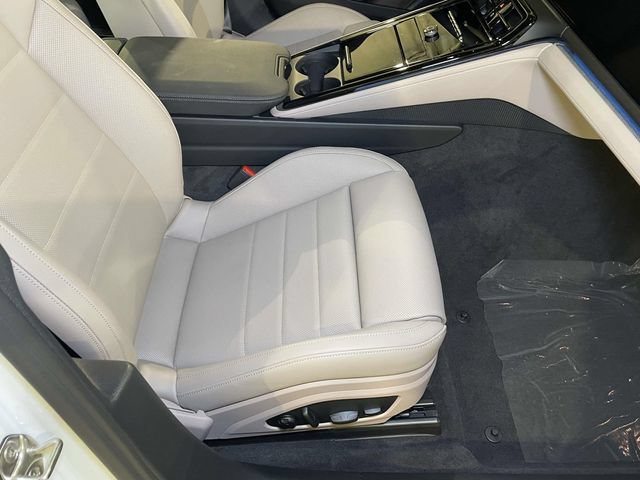 New 2026 Porsche Panamera 4 AWD/4WD image 23