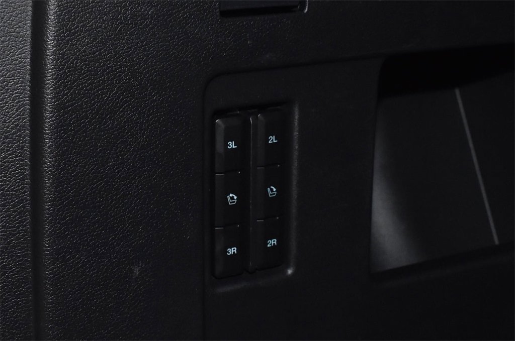 Used 2024 Ford Expedition Limited image 37