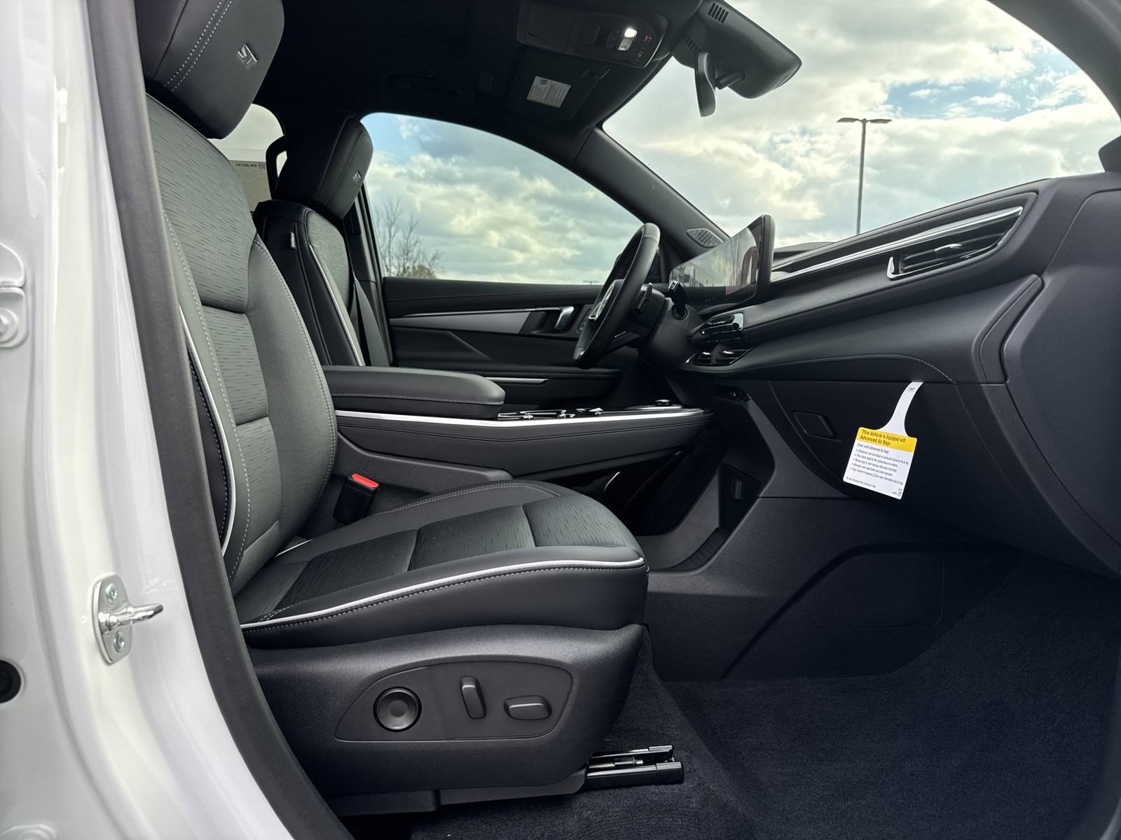 New 2025 Buick Enclave Sport Touring w/ Power Package image 31