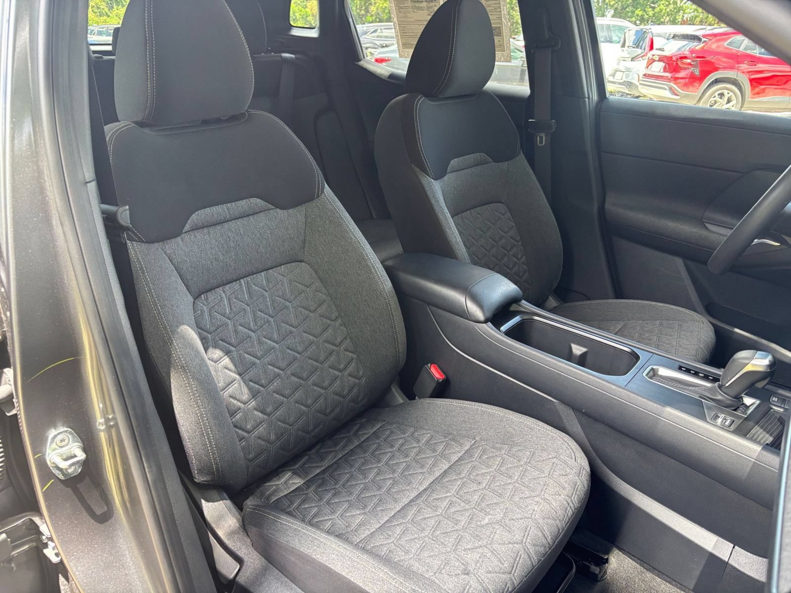 Used 2026 Nissan Kicks SV FWD image 34