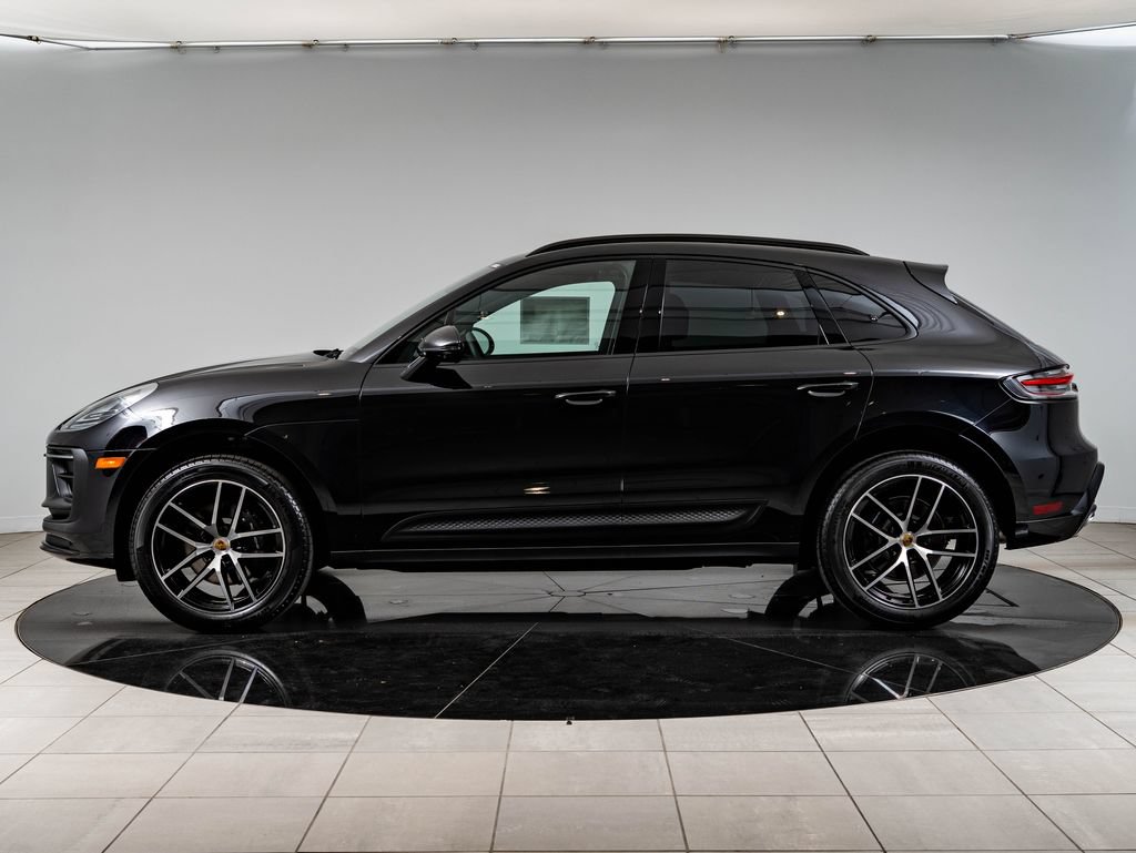 New 2026 Porsche Macan AWD/4WD image 2