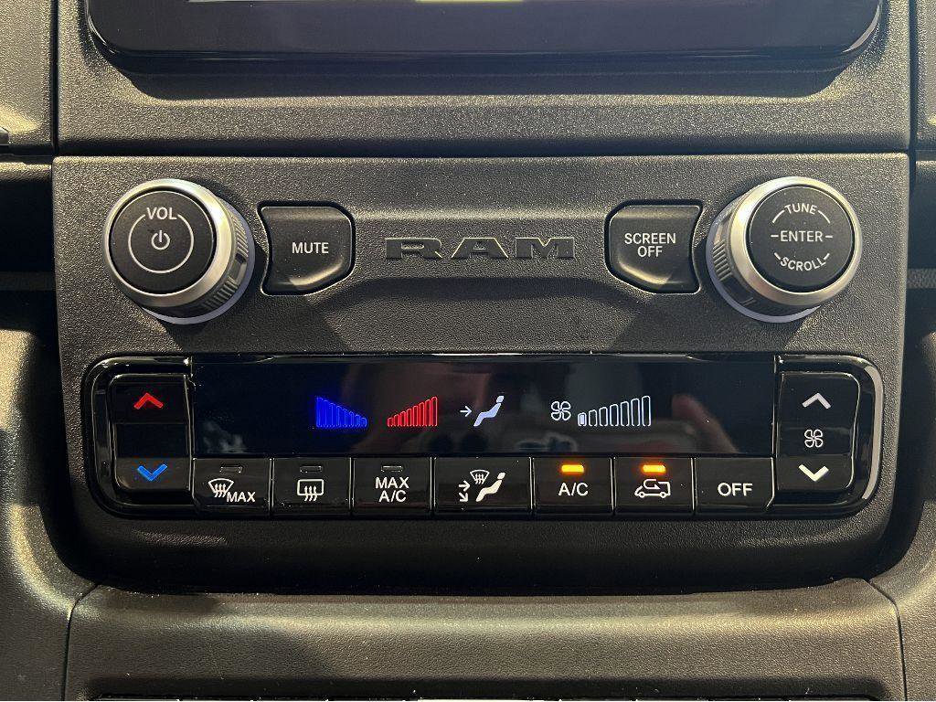 New 2023 RAM ProMaster 3500 w/ Advance Safety Group (B) image 23