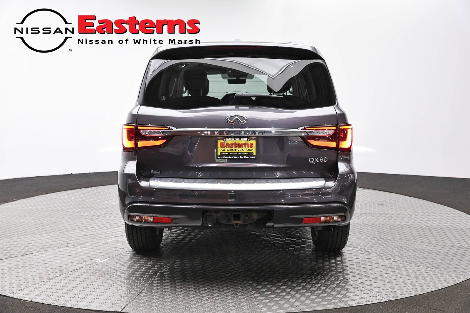 Used 2024 INFINITI QX80 Luxe RWD image 6