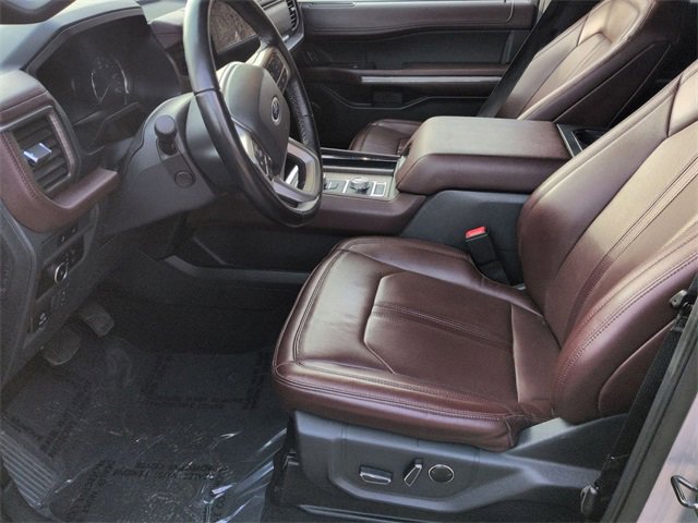 Used 2023 Ford Expedition Max Limited image 12
