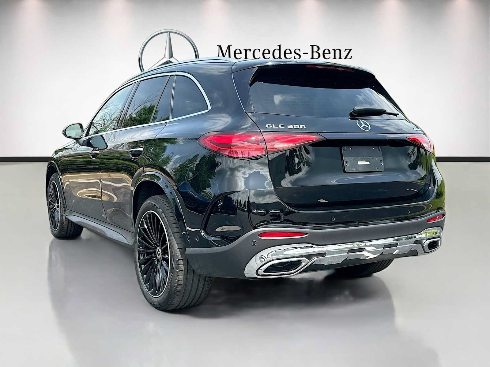 Certified 2024 Mercedes-Benz GLC 300 4MATIC image 7