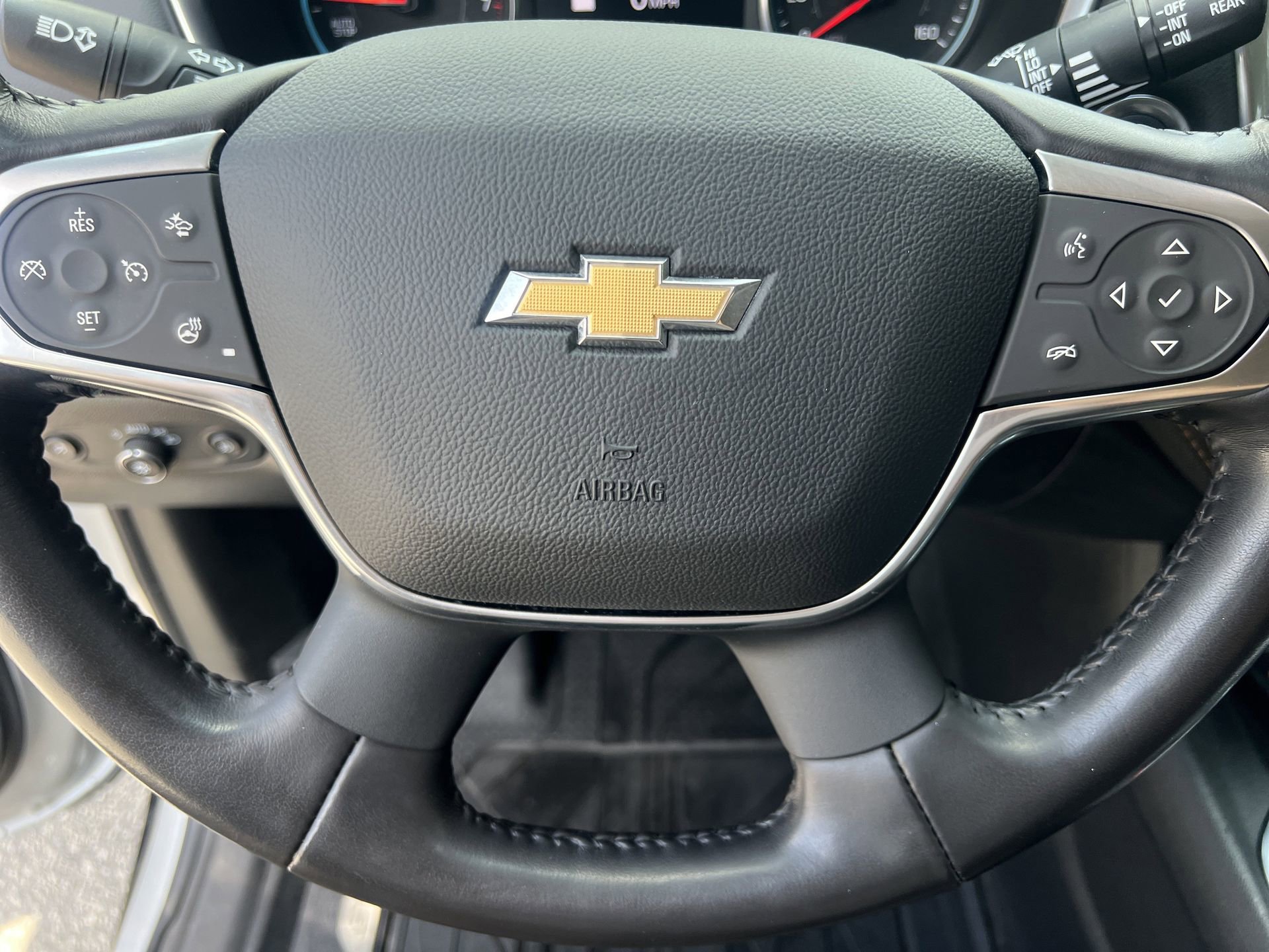 Used 2020 Chevrolet Traverse Premier w/ Redline Edition image 9