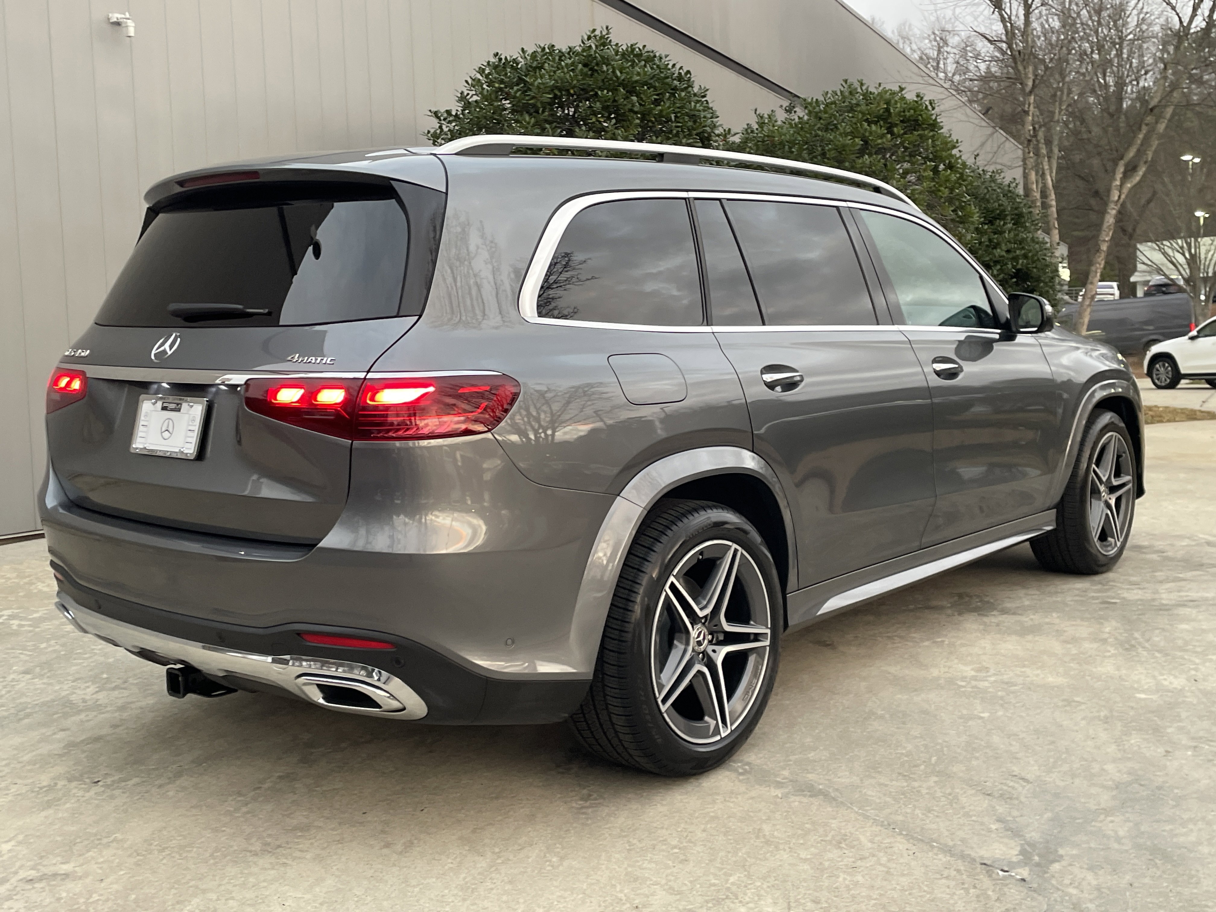 Certified 2024 Mercedes-Benz GLS 450 4MATIC image 6