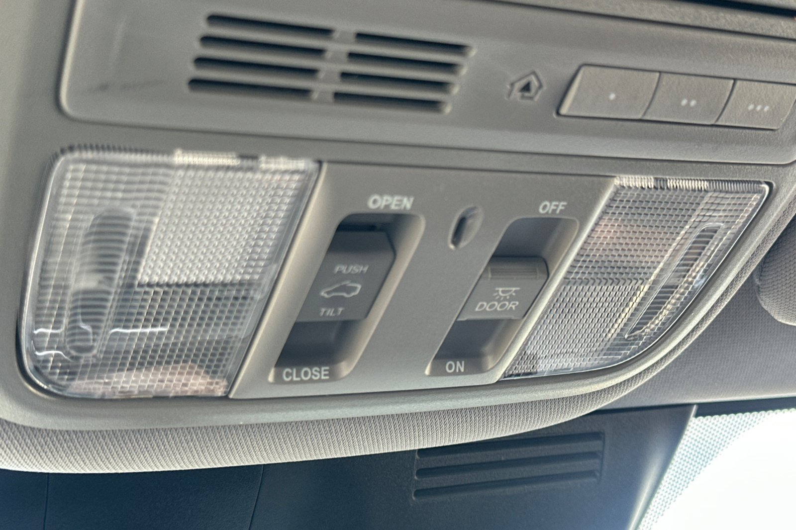 Used 2022 Honda CR-V EX-L image 23