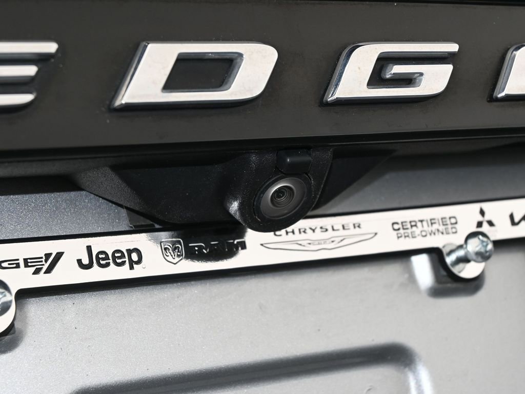 Used 2022 Ford Edge Titanium image 37