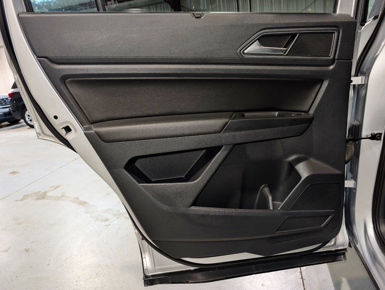 Used 2018 Volkswagen Atlas SE image 20