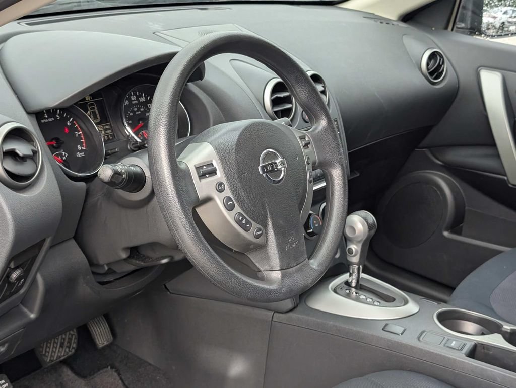 Used 2013 Nissan Rogue S w/ Special Edition Pkg FWD image 19
