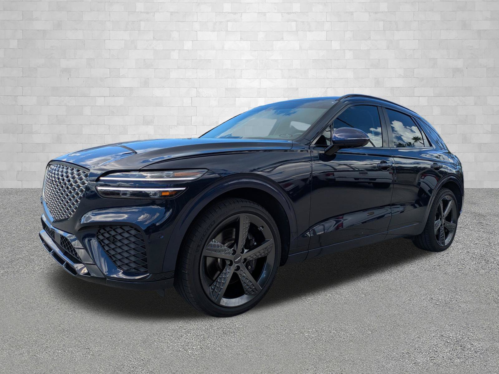 Certified 2022 Genesis GV70 3.5T Sport w/ Sport Prestige Package AWD/4WD image 5