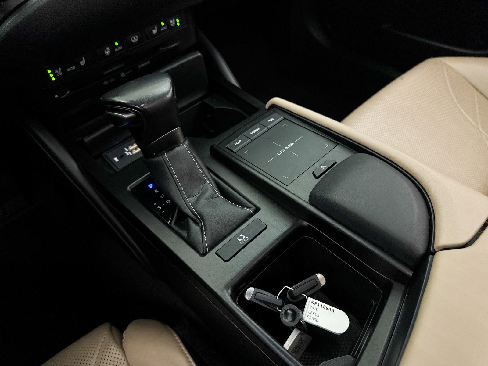 Used 2019 Lexus ES 350 Luxury w/ Accessory Package FWD image 30