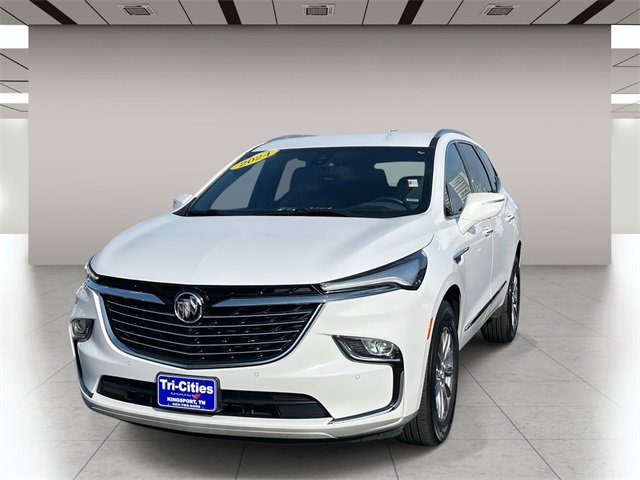 Used 2024 Buick Enclave Premium image 7