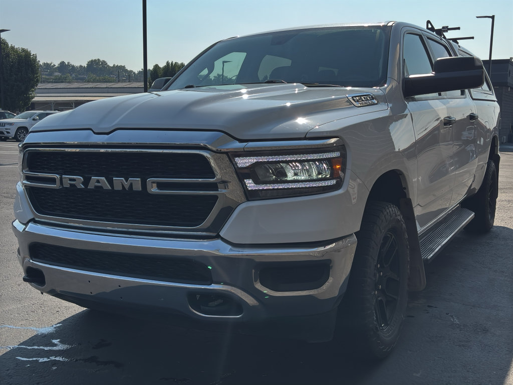 Used 2020 RAM 1500 Tradesman w/ SXT Appearance Group AWD/4WD image 3