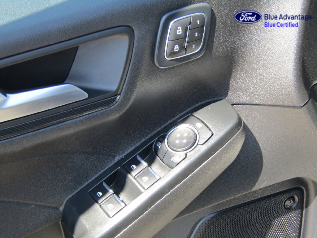 Used 2023 Ford Escape ST-Line Elite w/ Premium Technology Package AWD/4WD image 30