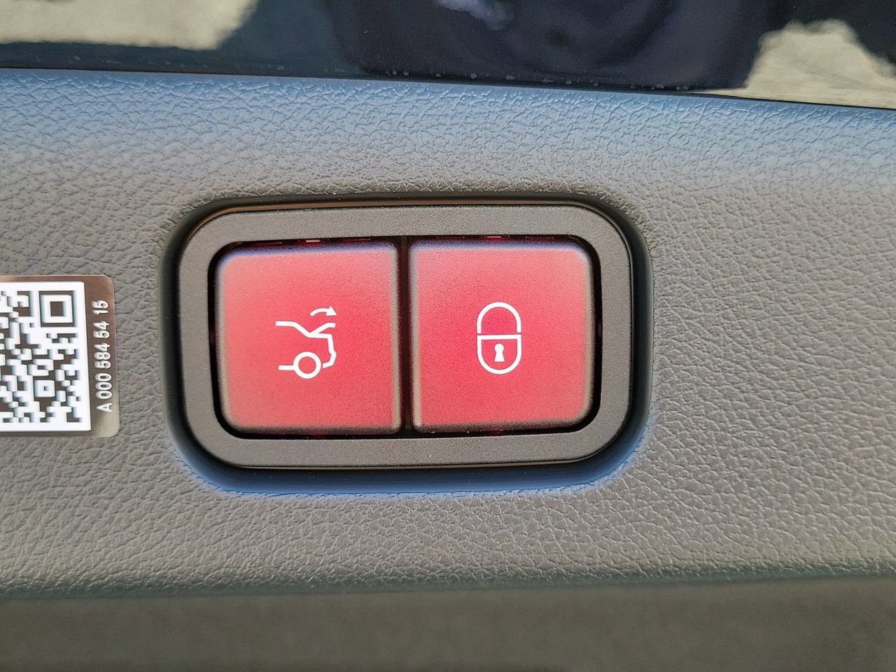 New 2026 Mercedes-Benz E 350 Sedan image 9