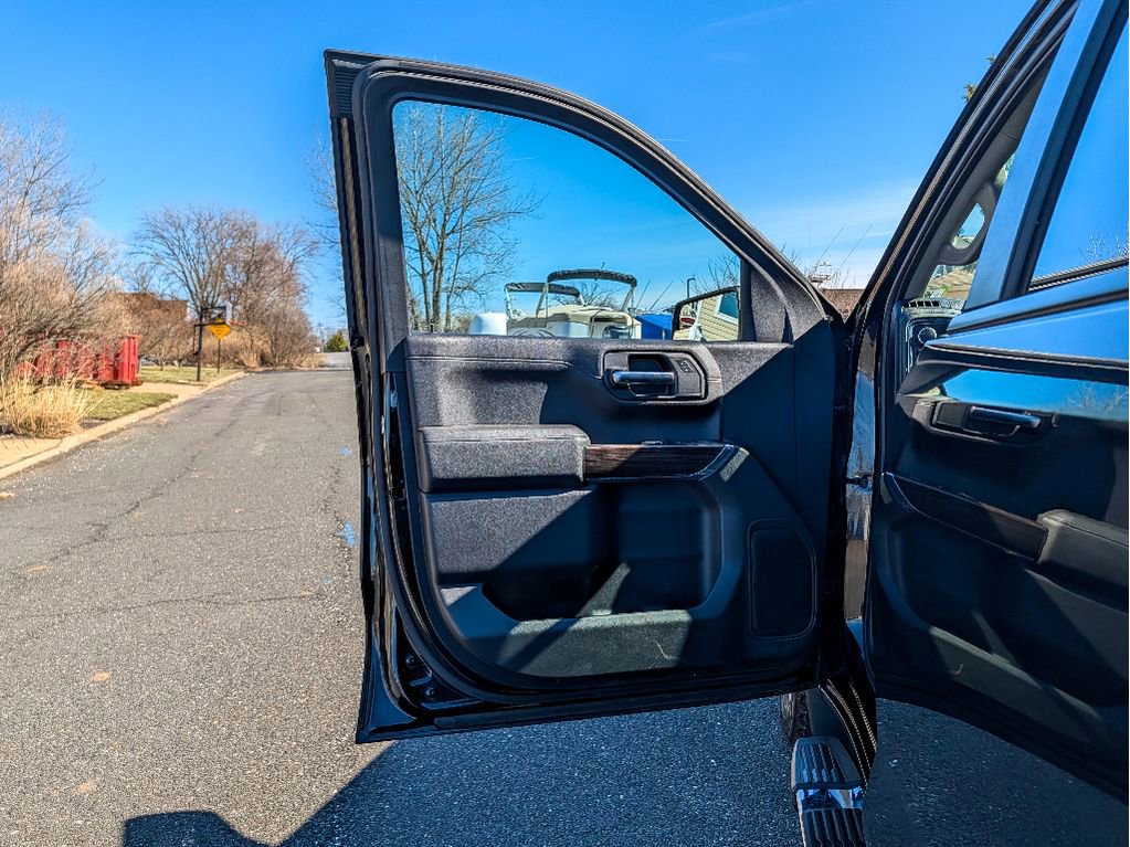 Used 2019 Chevrolet Silverado 1500 LT w/ All-Star Edition image 10