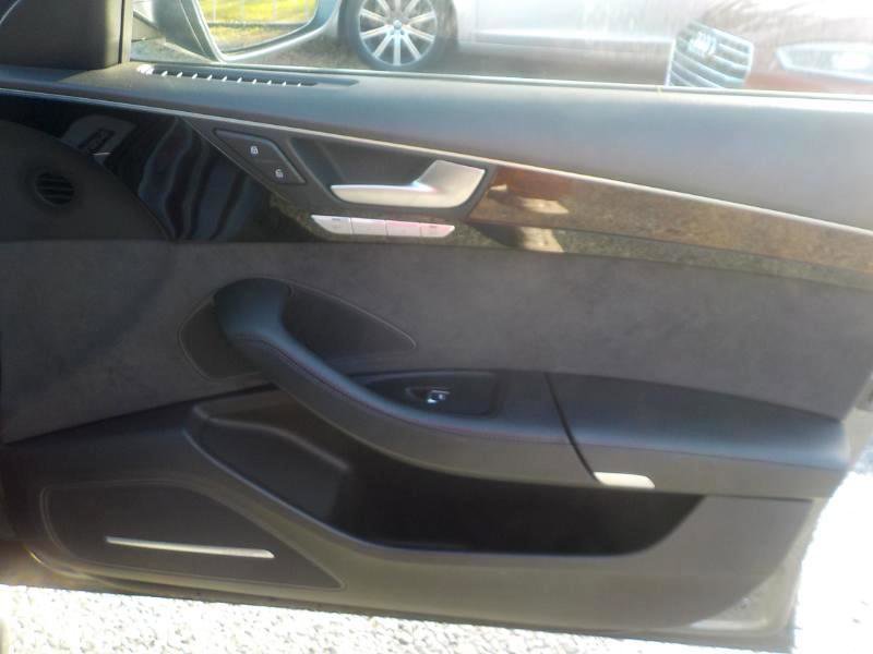 Used 2017 Audi A8 L 3.0T w/ Executive Package image 47